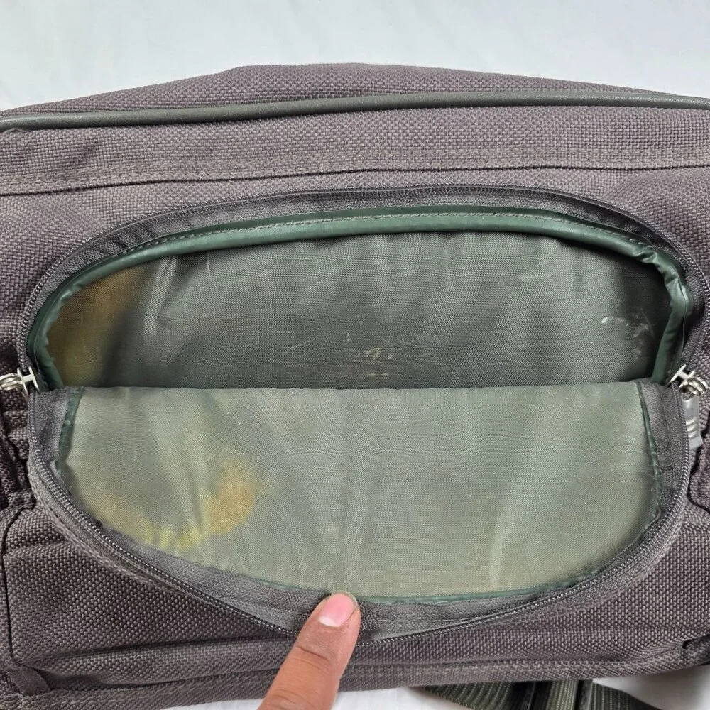 Samsonite Metropolis Expandable Shoulder Bag Adjustable Strap Multipurpose